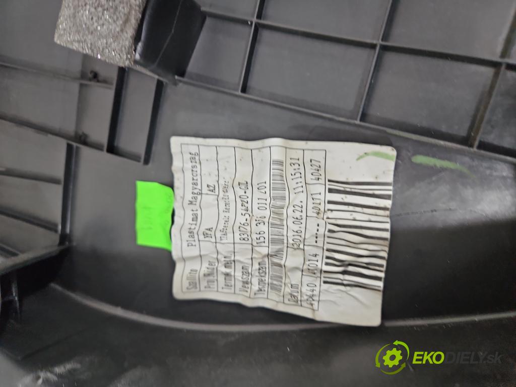 Suzuki Vitara II 2015- 1.6 16V 120 hp manual 88 kW 1586 cm3 5- Tapacír: dveře zadní pravé 83734-54P1R