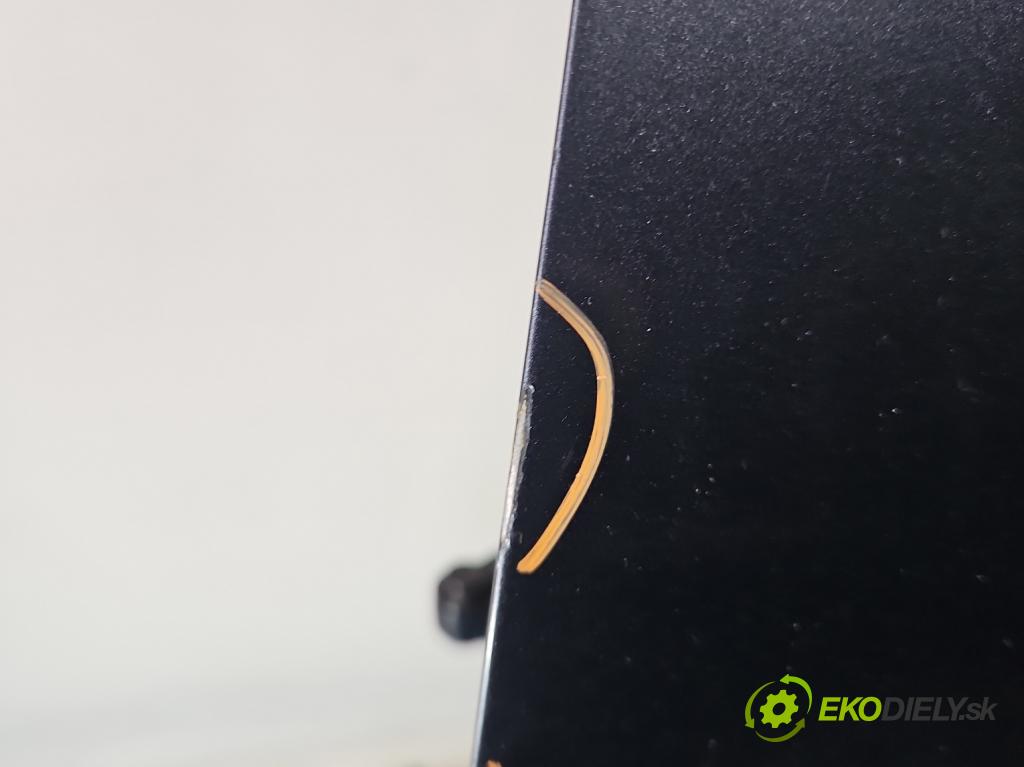 Skoda Kodiaq I 2.0 tdi 150 HP automatic 110 kW 1968 cm3 5- dvere predné ľavé  (Kľučka dverí ostatné)