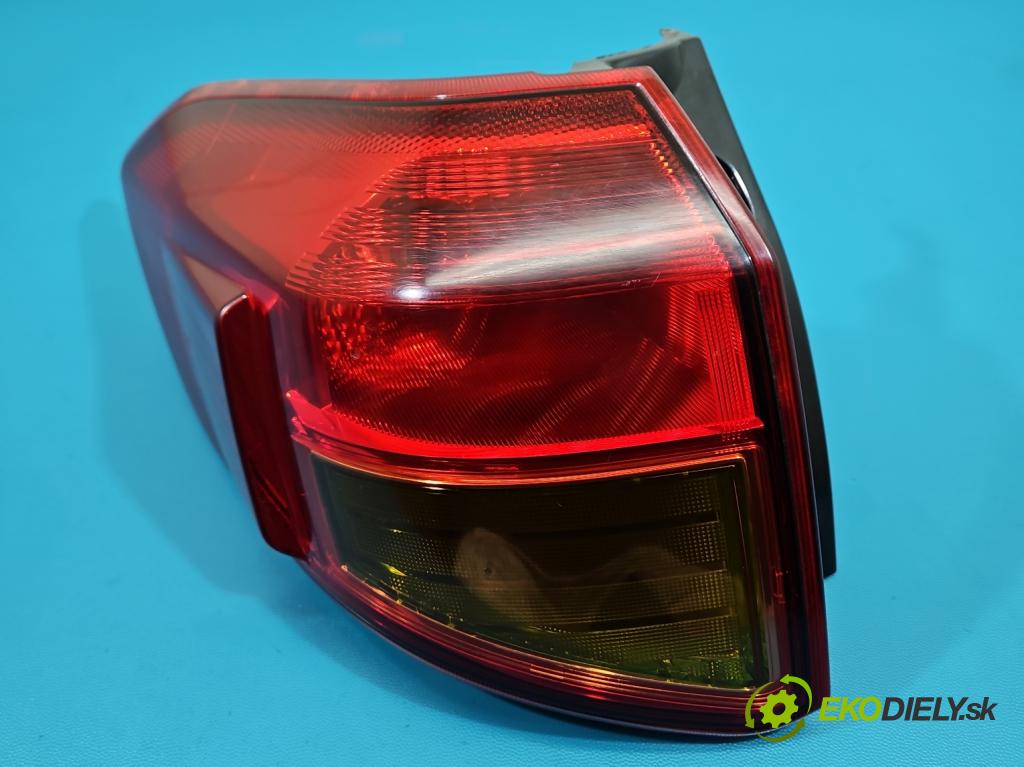 Suzuki Vitara II 2015- 1.6 16V 120 HP manual 88 kW 1586 cm3 5- svetlo / reflektor zadné ľavé 220-18097 (Kľučka dverí ostatné)