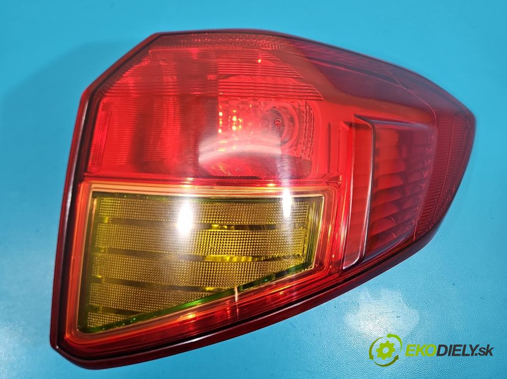 Suzuki Vitara II 2015- 1.6 16V 120 HP manual 88 kW 1586 cm3 5- svetlo / reflektor zadné pravé 220-18097 (Kľučka dverí ostatné)