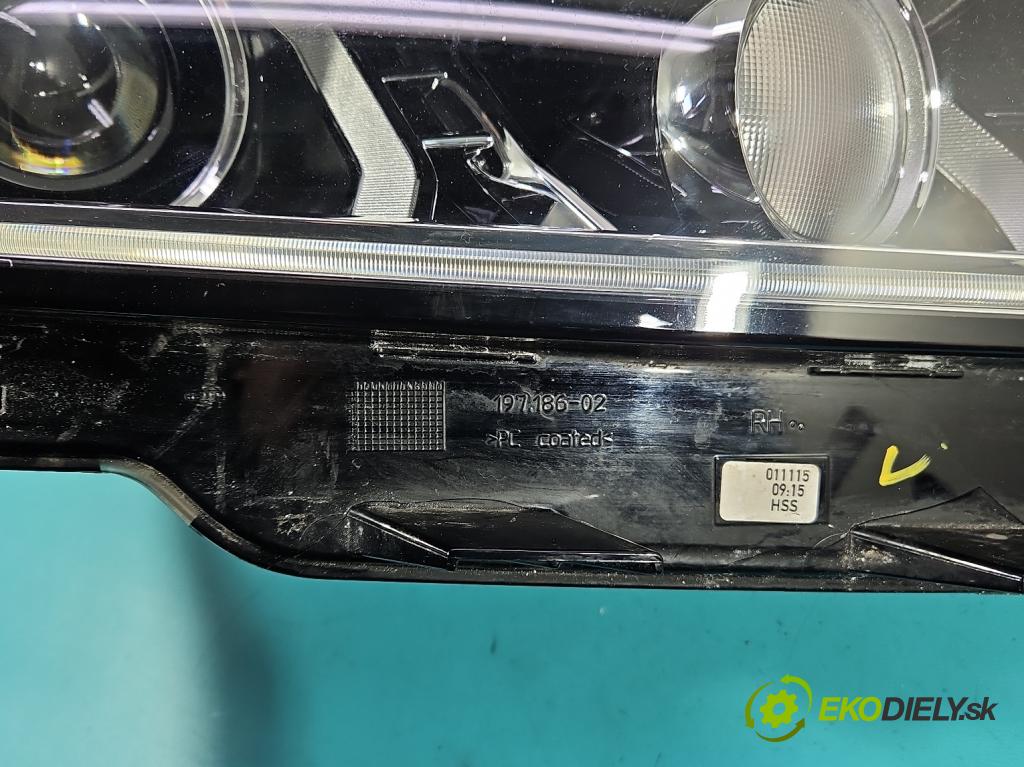Jaguar XE X760 2015-2024 2.0d 179KM automatic 132 kW 1999 cm3 4- Reflektor: pravý GX73-13W029-EF (Svetlo predné pravé)