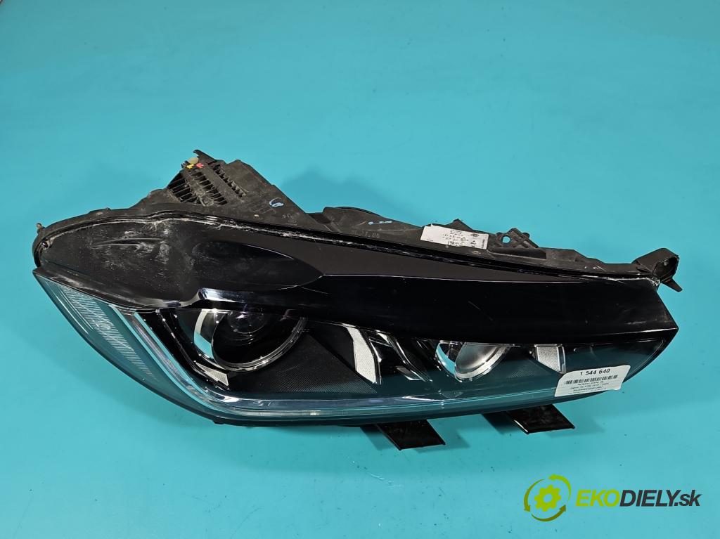 Jaguar XE X760 2015-2024 2.0d 179KM automatic 132 kW 1999 cm3 4- Reflektor: pravý GX73-13W029-EF (Svetlo predné pravé)