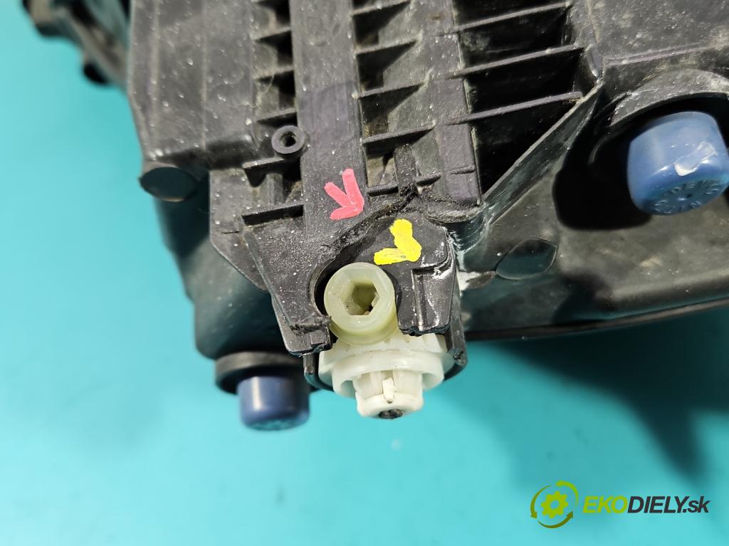 Jaguar XE X760 2015-2024 2.0d 179KM automatic 132 kW 1999 cm3 4- Reflektor: pravý GX73-13W029-EF (Svetlo predné pravé)