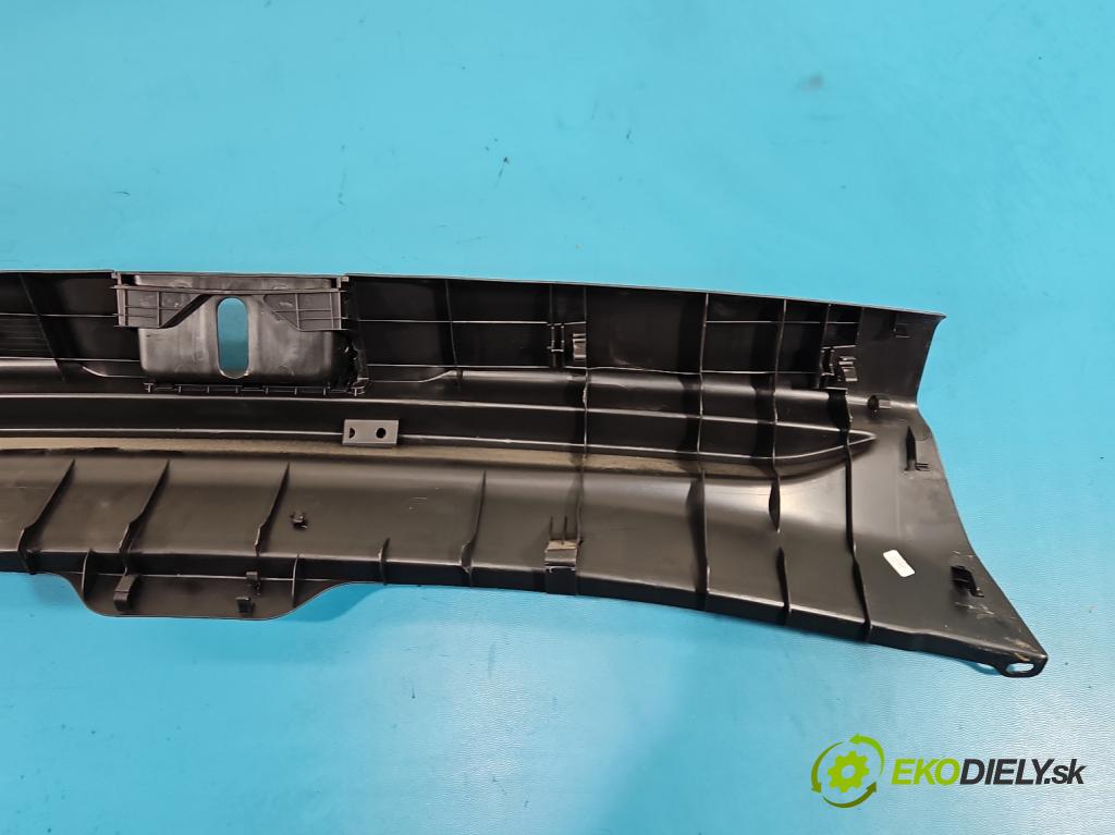 Suzuki Vitara II 2015- 1.6 16V 120 HP manual 88 kW 1586 cm3 5- kryt plast 76191-54P0