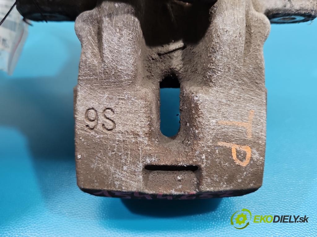 Suzuki Vitara II 2015- 1.6 16V 120 HP manual 88 kW 1586 cm3 5- brzdič zadné pravý  (Kľučka dverí ostatné)