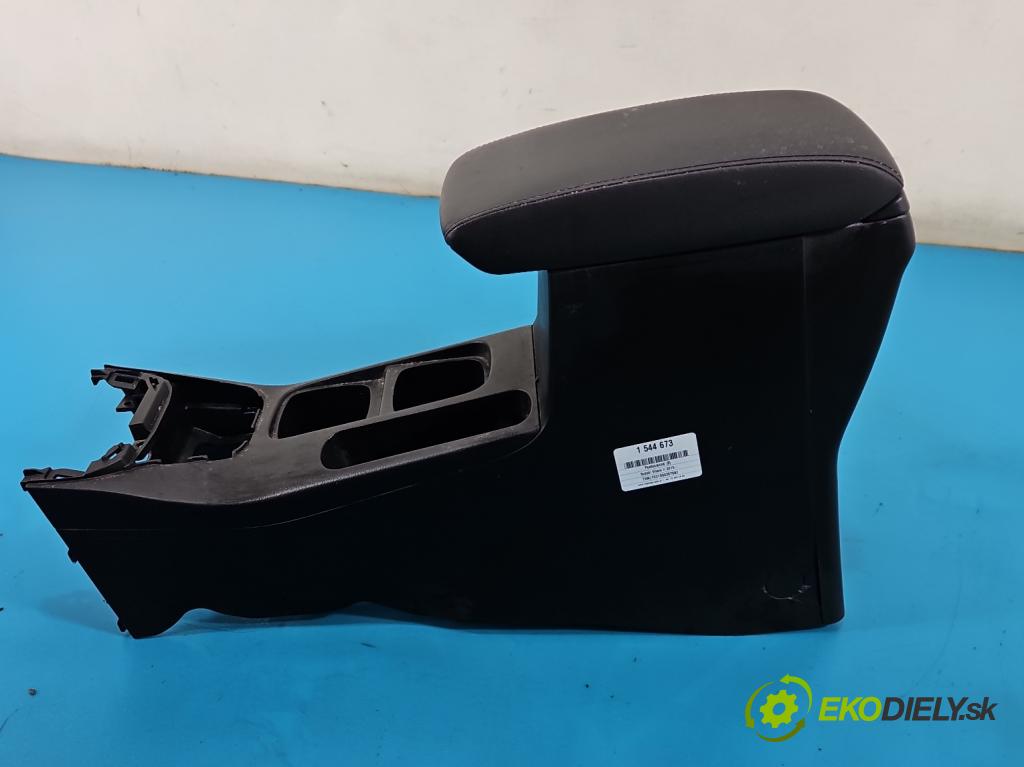 Suzuki Vitara II 2015- 1.6 16V 120 HP manual 88 kW 1586 cm3 5- operadlo 2380568 (Lakťová opierka)