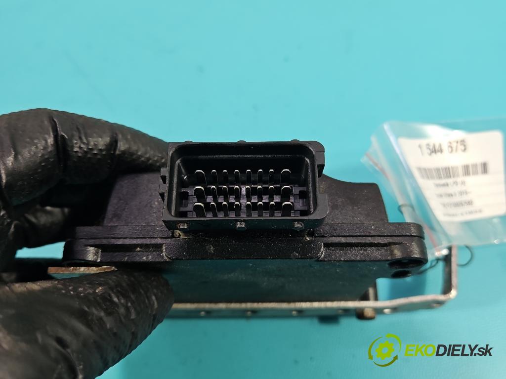 Suzuki Vitara II 2015- 1.6 16V 120 HP manual 88 kW 1586 cm3 5- riadiaca jednotka LPG 67R-016560