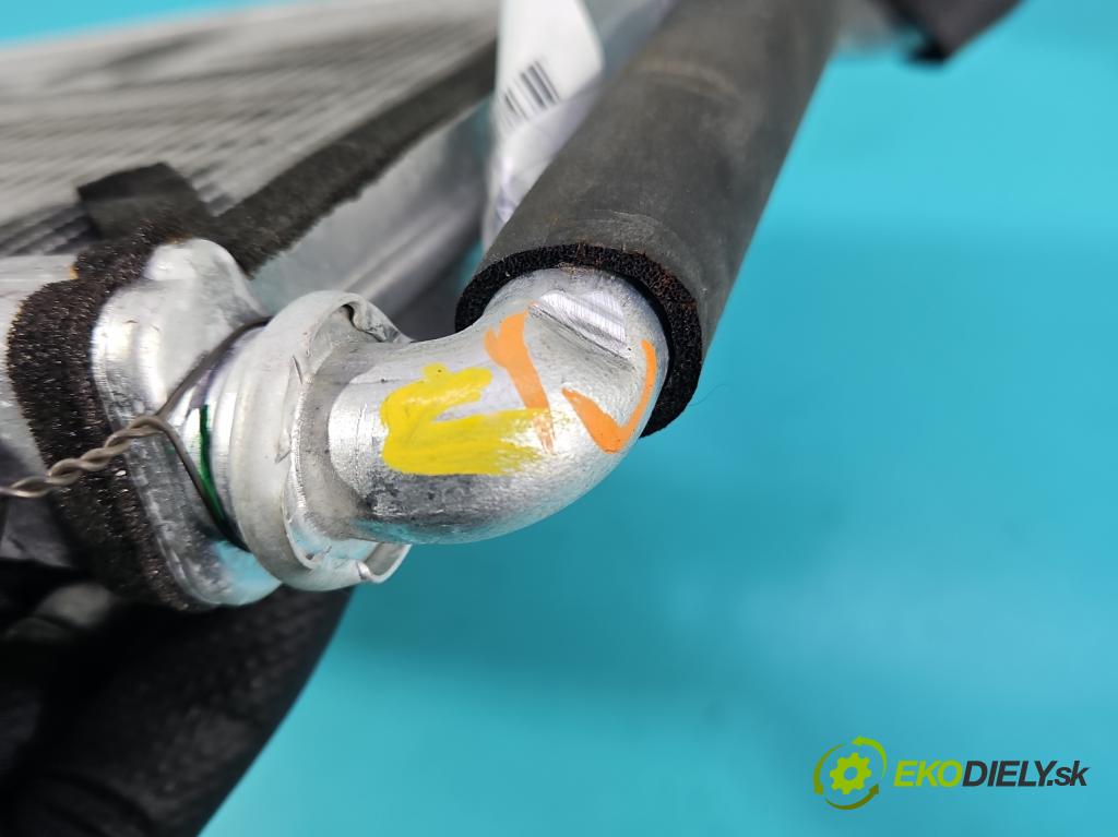 Suzuki Vitara II 2015- 1.6 16V 120 hp manual 88 kW 1586 cm3 5- radiátor  (Radiátor topení)