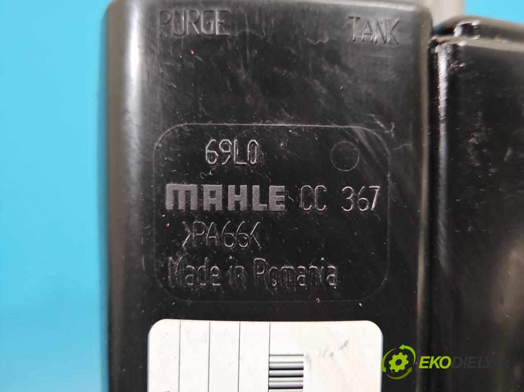 Suzuki Vitara II 2015- 1.6 16V 120 HP manual 88 kW 1586 cm3 5- Filtr: uhlík: 7038460204