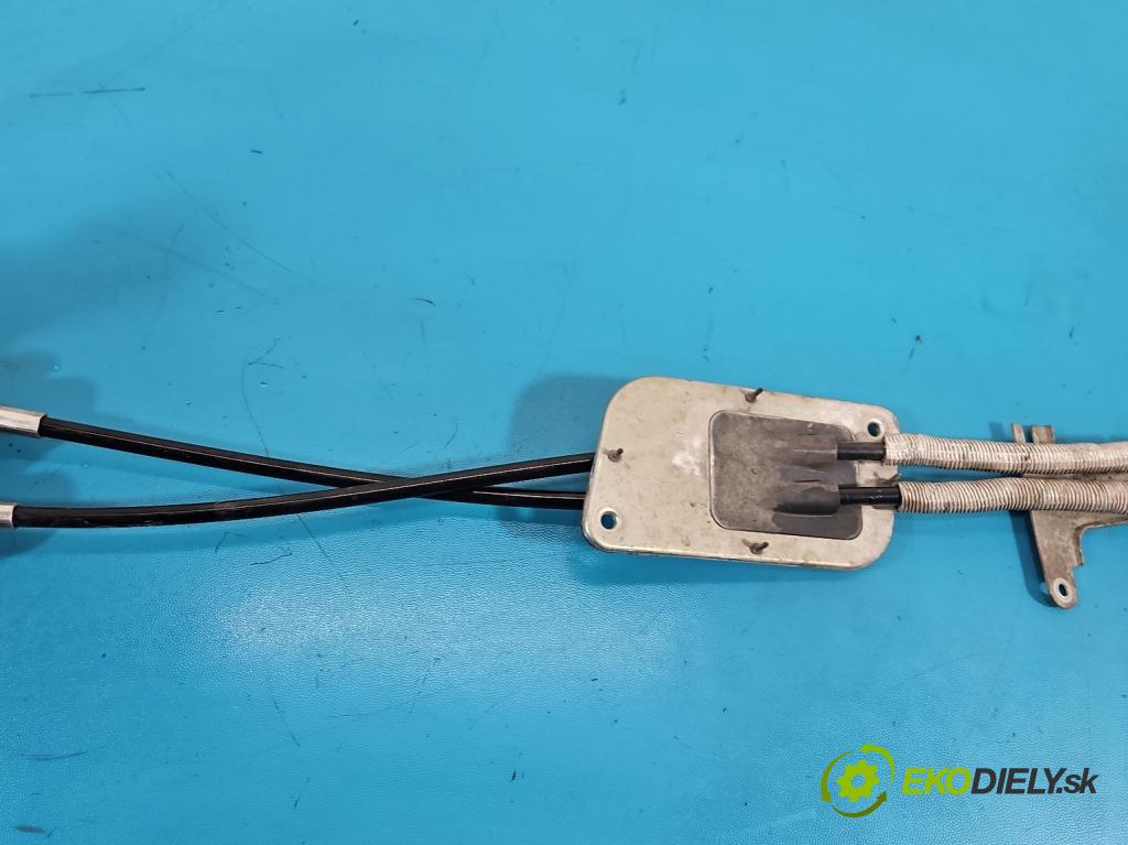 Suzuki Vitara II 2015- 1.6 16V 120 HP manual 88 kW 1586 cm3 5- Páka: Změny: stupeň,rýchlosť  (Rýchlostná páka (kulisa))