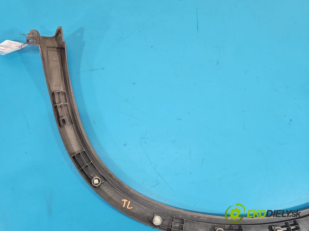 Suzuki Vitara II 2015- 1.6 16V 120 HP manual 88 kW 1586 cm3 5- lišta blatník zadné ľavé 77261-54P0