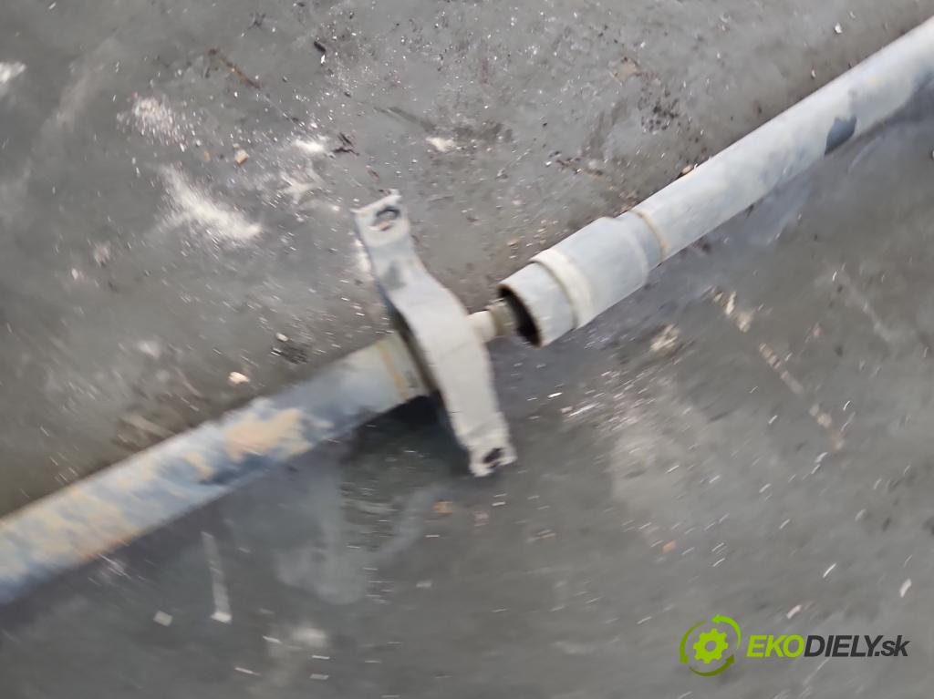 Suzuki Vitara II 2015- 1.6 16V 120 HP manual 88 kW 1586 cm3 5- Hřídel: zadné 27100-54P00 (Kardaňový hriadeľ)