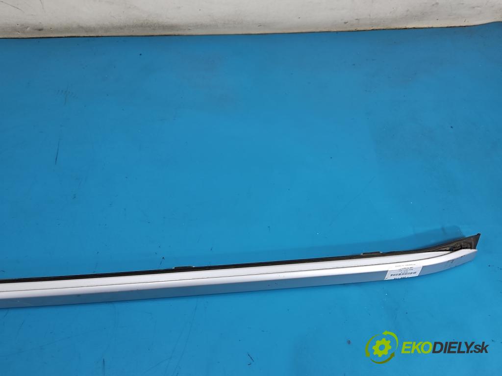 Suzuki Vitara II 2015- 1.6 16V 120 HP manual 88 kW 1586 cm3 5- zábradlí: