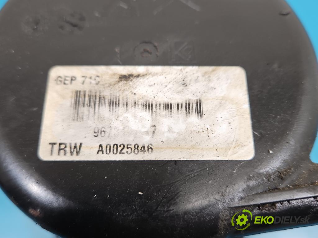 Citroen C5 II 2008-2017 1.6 hdi 114 HP automatic 84 kW 1560 cm3 4- čerpadlo posilovač A0025846 (Servočerpadlo)