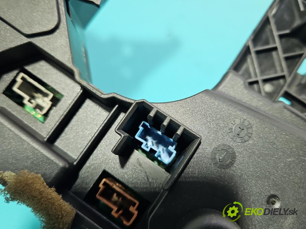 Citroen C5 II 2008-2017 1.6 hdi 114 HP automatic 84 kW 1560 cm3 4- prepínač komplex: 96591774XT (Prepínacie páčky pod volantom)