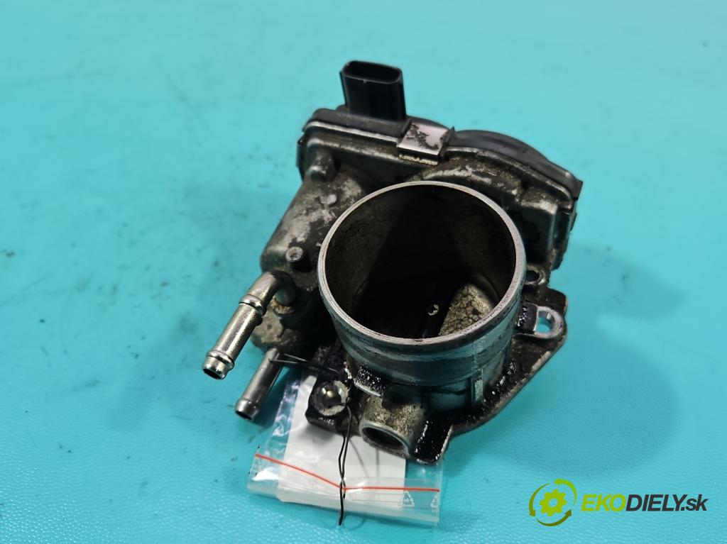 Toyota Aygo II 2014-2022 1.0 vvti 72 HP manual 53 kW 998 cm3 5- klapka 22030-0Q040 (Škrtiaca klapka)