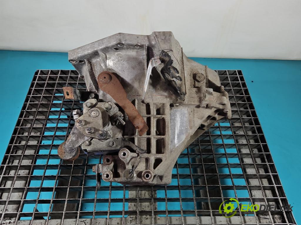 Toyota Aygo II 2014-2022 1.0 vvti 72 HP manual 53 kW 998 cm3 5- prevodovka stupeň,rýchlosť manual 20TT55