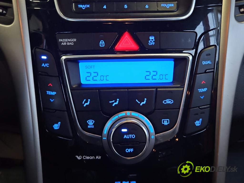 Hyundai I30 II 2012-2016 1.6 crdi 110 HP manual 81 kW 1582 cm3 5- panel kúrenia 97250-A6501