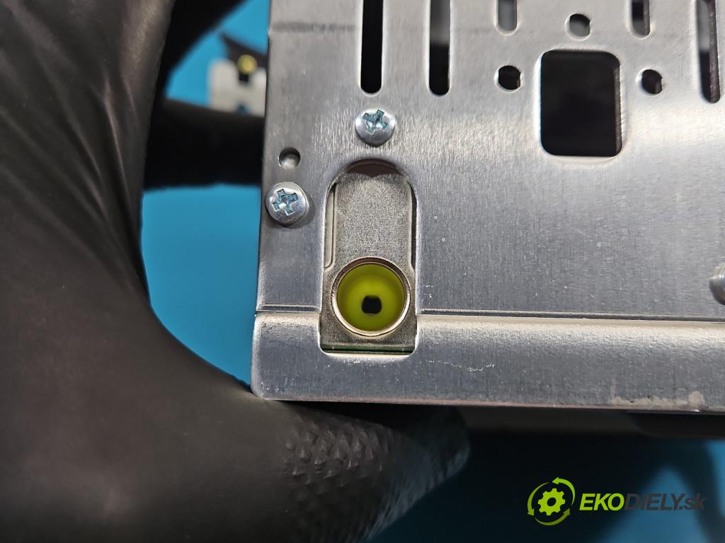 Hyundai I30 II 2012-2016 1.6 crdi 110 HP manual 81 kW 1582 cm3 5- Radio originál 96170-A6210GU