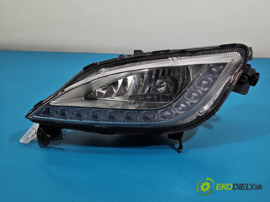 Hyundai I30 II 2012-2016 1.6 crdi 110 HP manual 81 kW 1582 cm3 5- Halogen ľavý  (Kľučka dverí ostatné)
