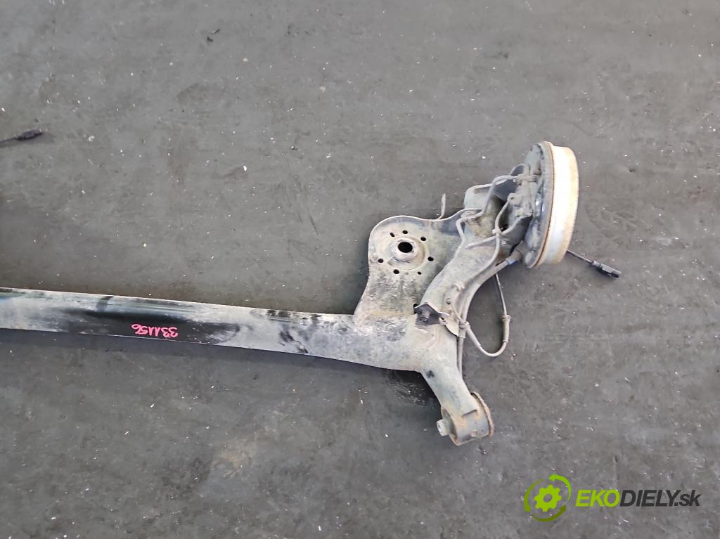 Toyota Aygo II 2014-2022 1.0 vvti 72 hp manual 53 kW 998 cm3 5- zadní výztuha  (Zadní výztuha)