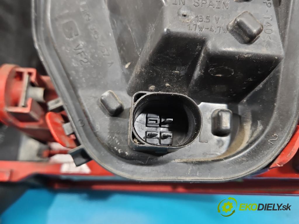 Seat Exeo 2.0 tdi 143 HP manual 105 kW 1968 cm3 5- svetlo / reflektor zadné ľavé 3R9945095A (Kľučka dverí ostatné)