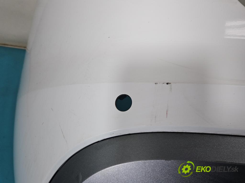 Skoda Kamiq 1.0 TSI 110 hp automatic 81 kW 999 cm3 5- nárazník zadní  (Klika dveří ostatní)