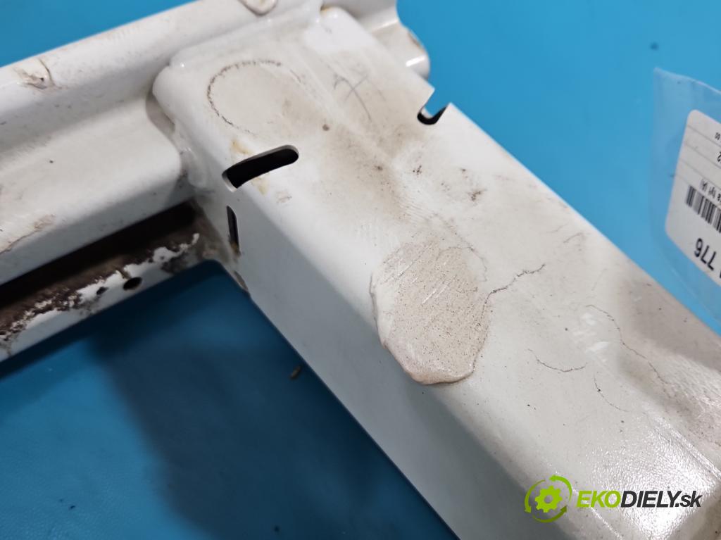 Skoda Kamiq 1.0 TSI 110 HP automatic 81 kW 999 cm3 5- výstuha nárazník zadné