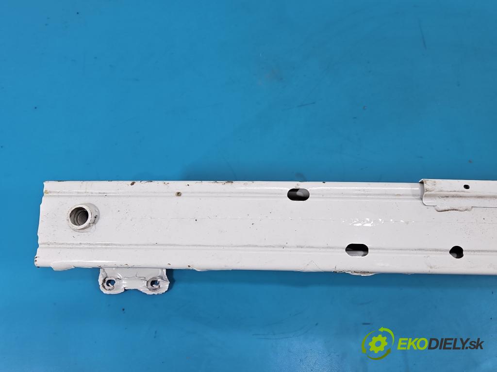 Skoda Kamiq 1.0 TSI 110 HP automatic 81 kW 999 cm3 5- výstuha nárazník zadné