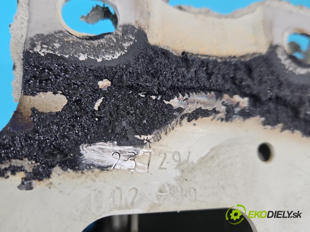 Skoda Kamiq 1.0 TSI 110 HP automatic 81 kW 999 cm3 5- výstuha nárazník zadné