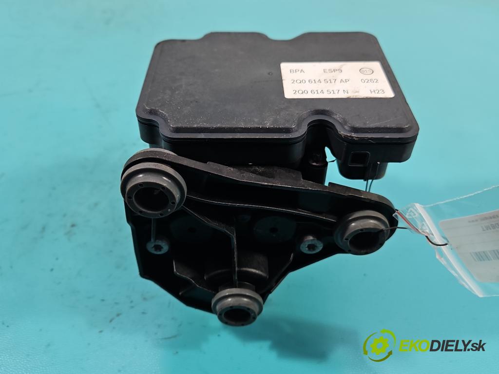 Skoda Kamiq 1.0 TSI 110 hp automatic 81 kW 999 cm3 5- čerpadlo abs 2Q0614517AP (Pumpa ABS)