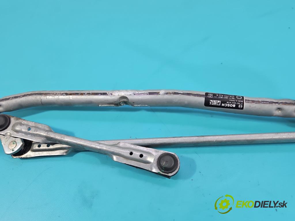 Skoda Kamiq 1.0 TSI 110 HP automatic 81 kW 999 cm3 5- mechanizmus stieračov 658955023B