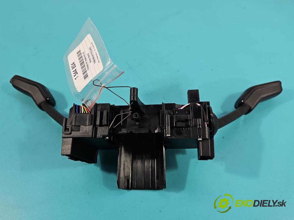 Skoda Kamiq 1.0 TSI 110 HP automatic 81 kW 999 cm3 5- prepínač komplex: 2Q1953507AC (Prepínacie páčky pod volantom)