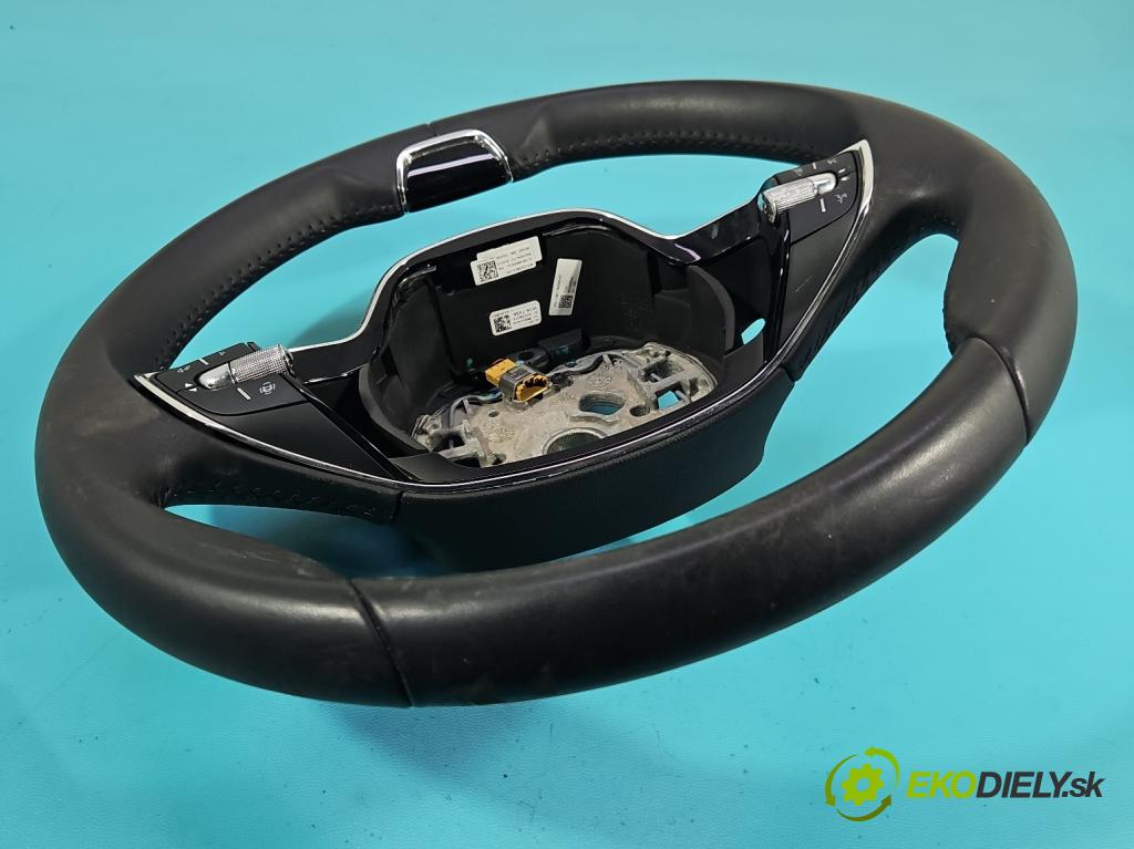 Skoda Kamiq 1.0 TSI 110 HP automatic 81 kW 999 cm3 5- volant 5E3419093A (Volant)