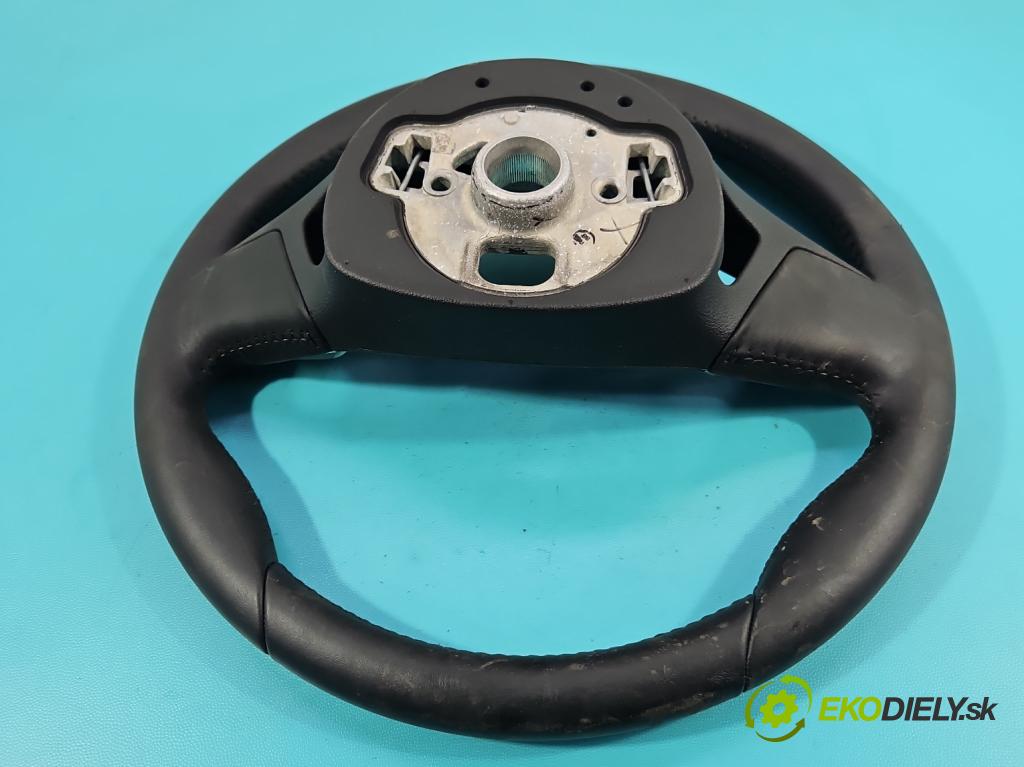 Skoda Kamiq 1.0 TSI 110 HP automatic 81 kW 999 cm3 5- volant 5E3419093A (Volant)