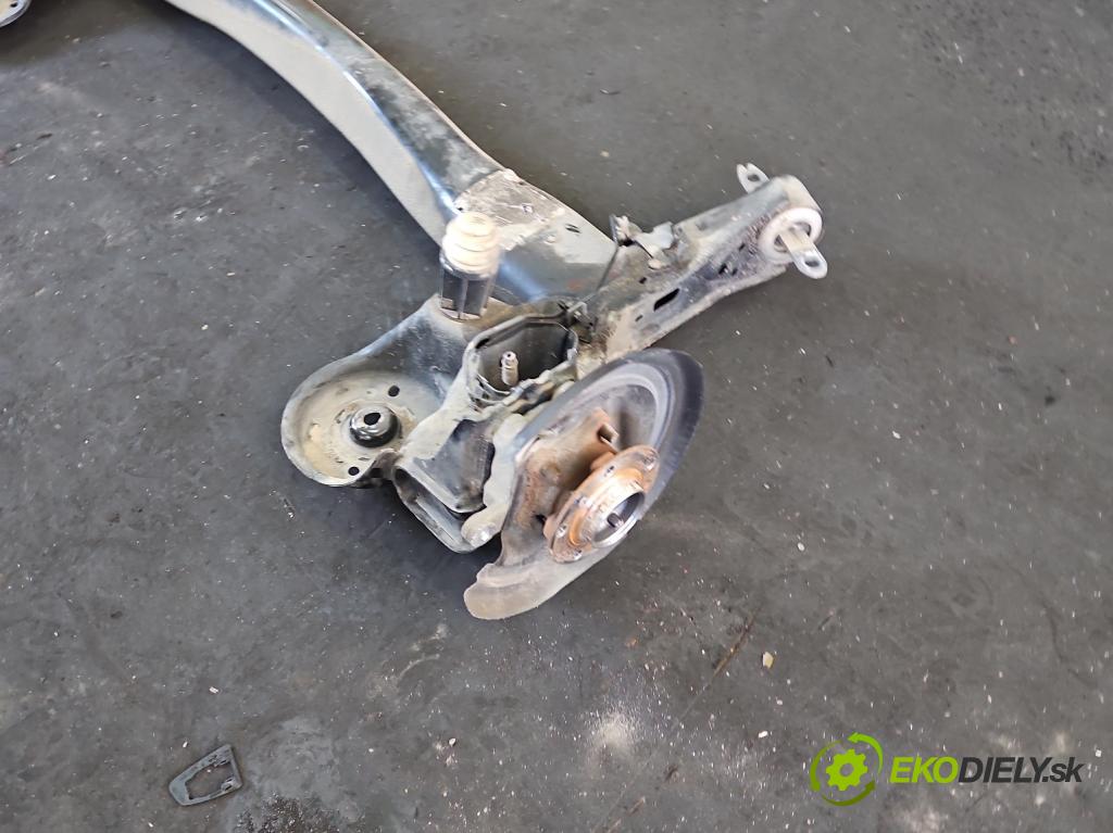 Opel Grandland 2017–2024 1.2 T 131 hp manual 96 kW 1199 cm3 5- zadní výztuha  (Zadní výztuha)