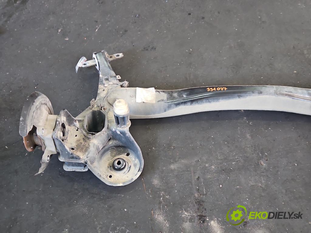 Opel Grandland 2017–2024 1.2 T 131 hp manual 96 kW 1199 cm3 5- zadní výztuha  (Zadní výztuha)