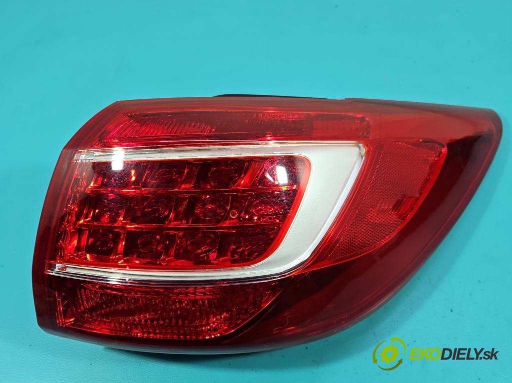 Kia Sportage III 2010-2015 2.0 crdi 184hp automatic 135 kW 1995 cm3 5- svetlo / reflektor zadné pravé  (Kľučka dverí ostatné)