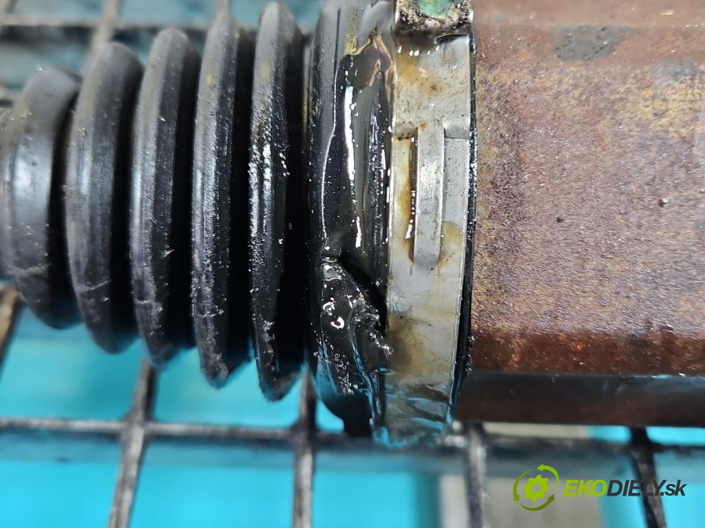 Skoda Kamiq 1.0 TSI 110 HP automatic 81 kW 999 cm3 5- poloos predné ľavé 2Q0407271BQ