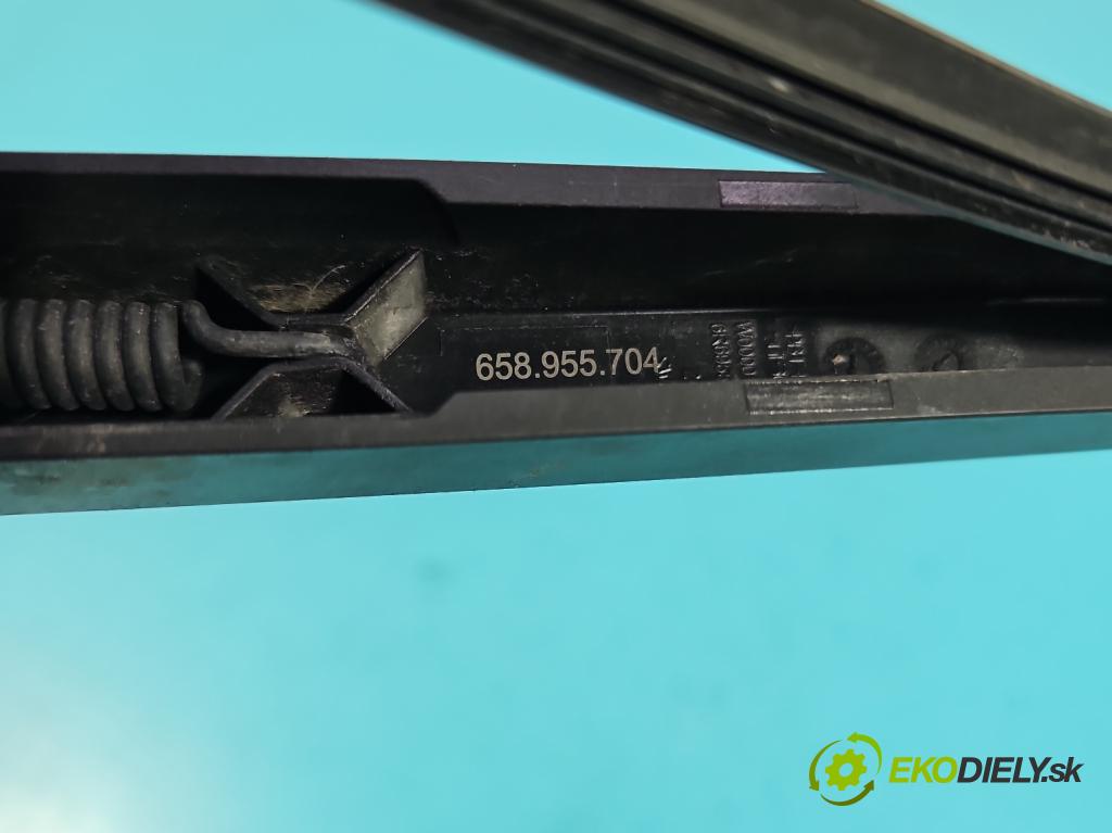 Skoda Kamiq 1.0 TSI 110 HP automatic 81 kW 999 cm3 5- rameno stieračov zadné 658955704