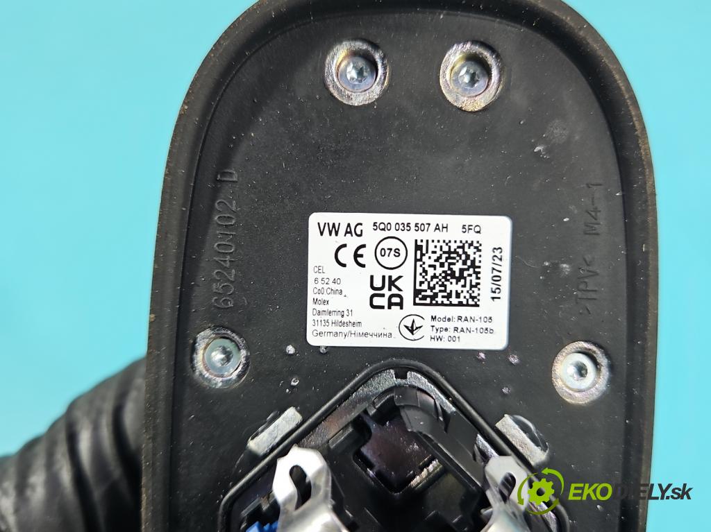 Skoda Kamiq 1.0 TSI 110 HP automatic 81 kW 999 cm3 5- Antena 5Q0035507AH