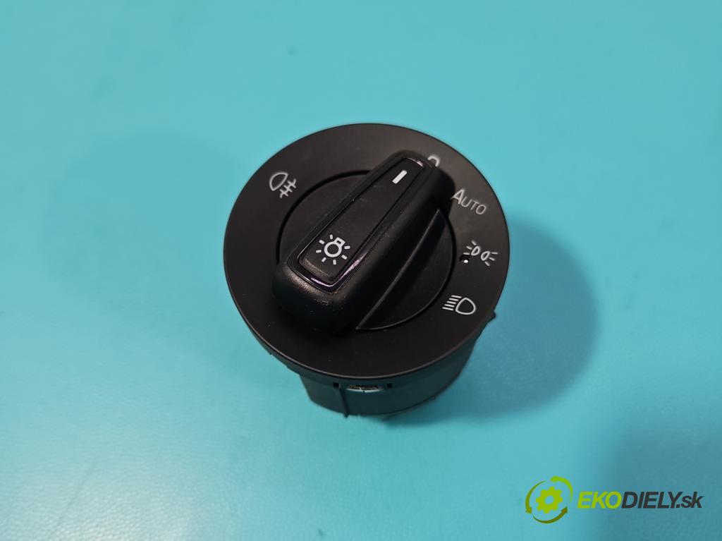 Skoda Kamiq 1.0 TSI 110 HP automatic 81 kW 999 cm3 5- prepínač světla: na doska: 565941431B