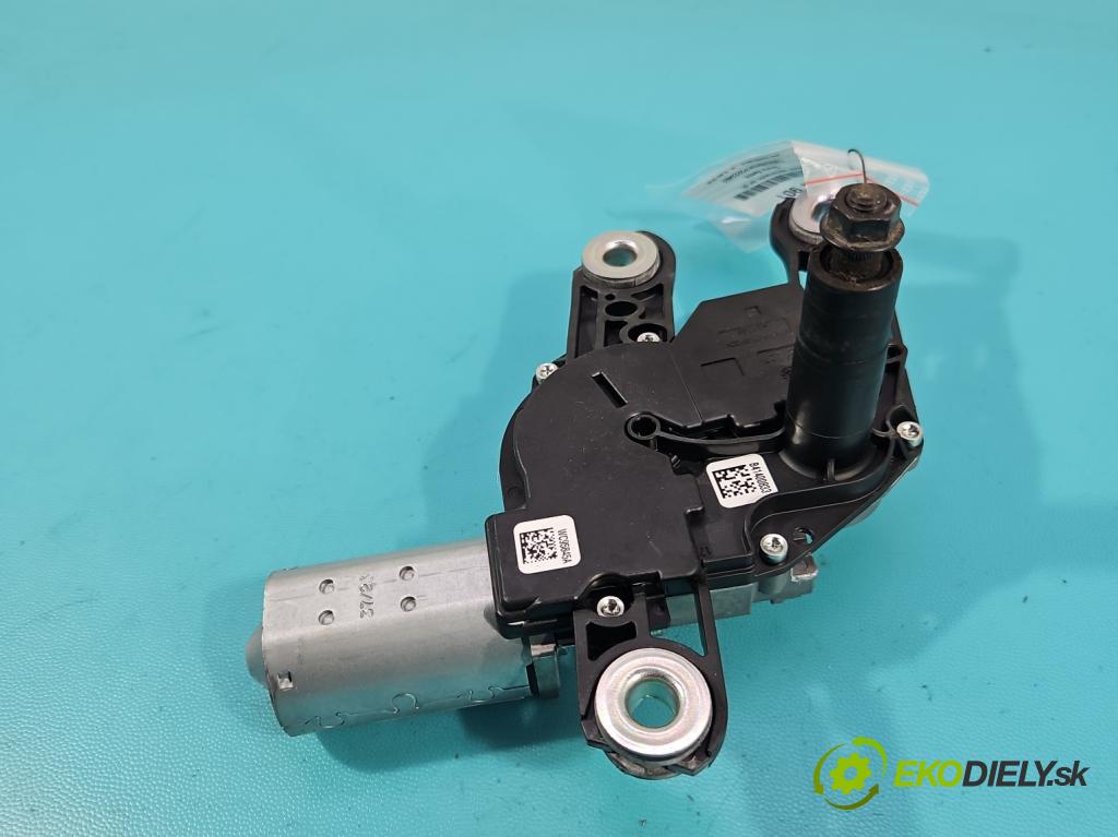 Skoda Kamiq 1.0 TSI 110 HP automatic 81 kW 999 cm3 5- motor stieračov zadné 5Q0955711D