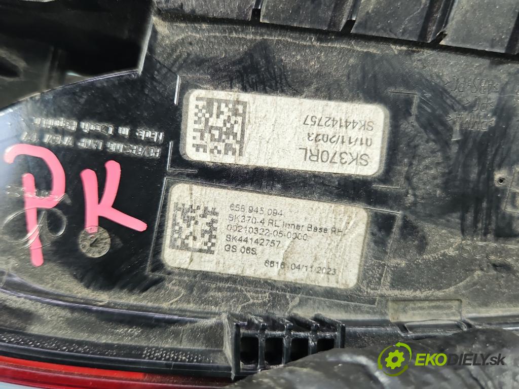 Skoda Kamiq 1.0 TSI 110 HP automatic 81 kW 999 cm3 5- svetlo / reflektor zadné pravé 658945094 (Kľučka dverí ostatné)