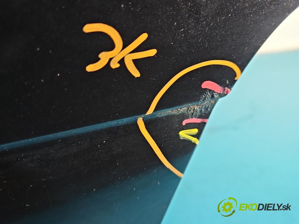 Bmw 5 E39 1996-2003 2.0 R6 150 hp manual 110 kW 1991 cm3 5- zadní kufrové dveře  (Zadní kapota (kufr))