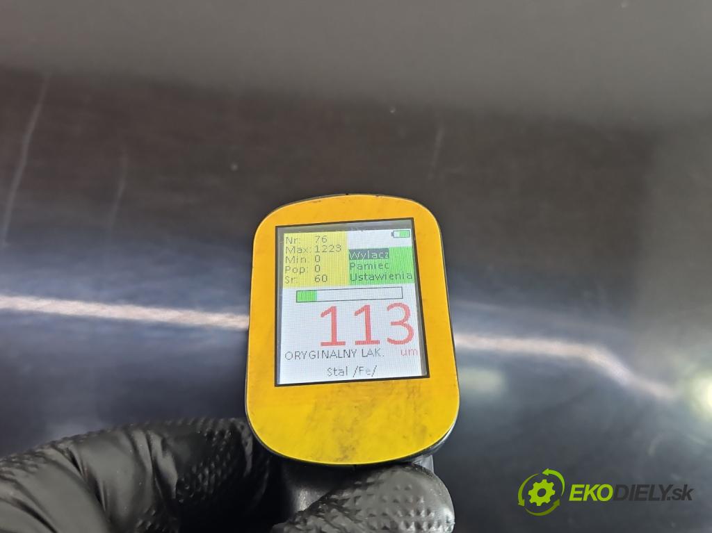 Bmw 5 E39 1996-2003 2.0 R6 150 hp manual 110 kW 1991 cm3 5- zadní kufrové dveře  (Zadní kapota (kufr))