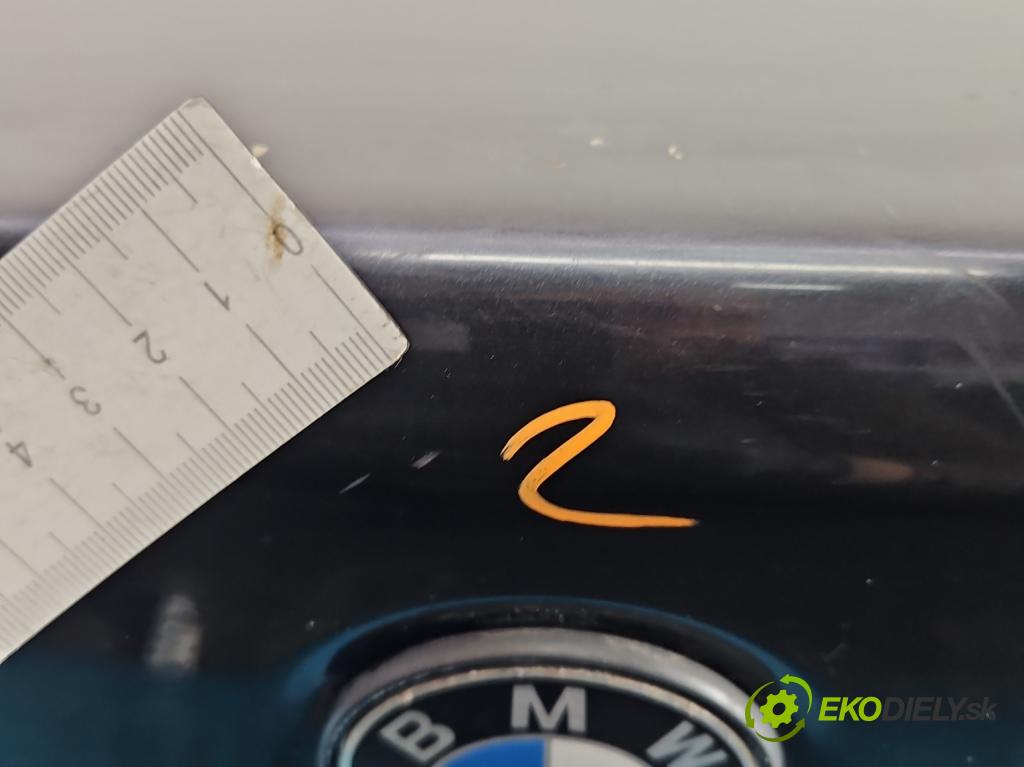 Bmw 5 E39 1996-2003 2.0 R6 150 hp manual 110 kW 1991 cm3 5- zadní kufrové dveře  (Zadní kapota (kufr))