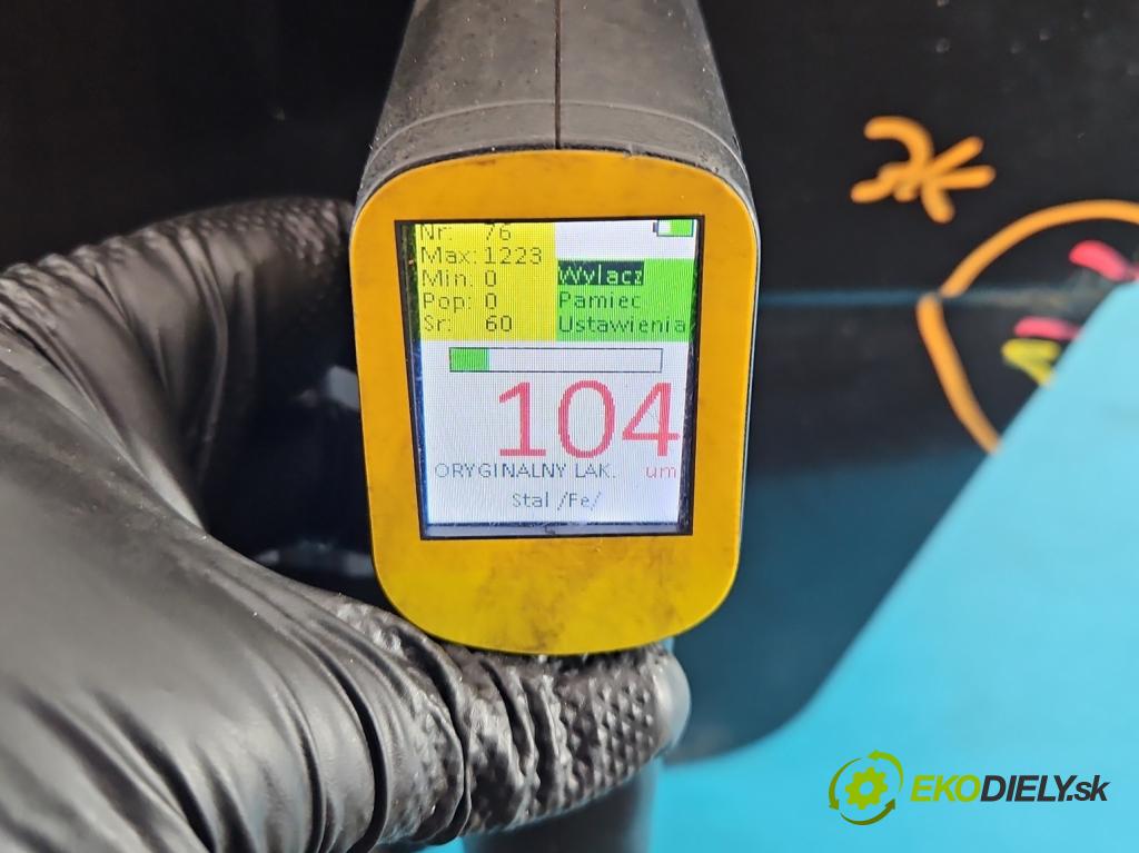 Bmw 5 E39 1996-2003 2.0 R6 150 hp manual 110 kW 1991 cm3 5- zadní kufrové dveře  (Zadní kapota (kufr))