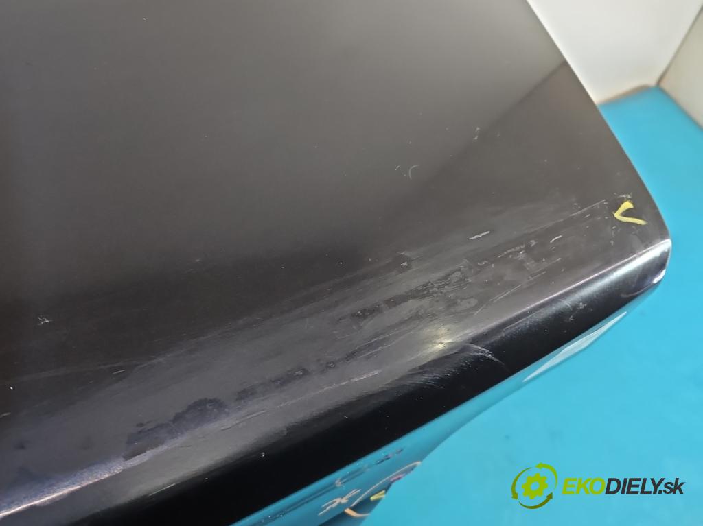 Bmw 5 E39 1996-2003 2.0 R6 150 hp manual 110 kW 1991 cm3 5- zadní kufrové dveře  (Zadní kapota (kufr))