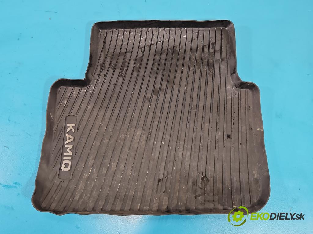 Skoda Kamiq 1.0 TSI 110 HP automatic 81 kW 999 cm3 5- Koberce: 657061502F